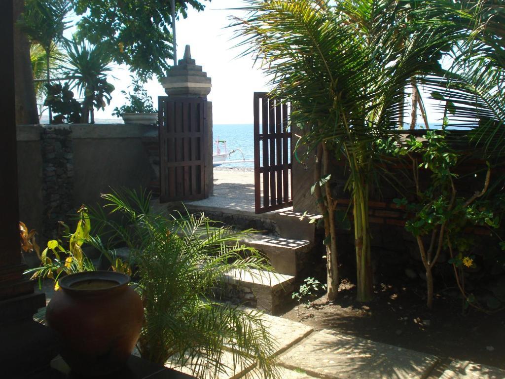 Bulih Beach Bungalows Amed  Room photo