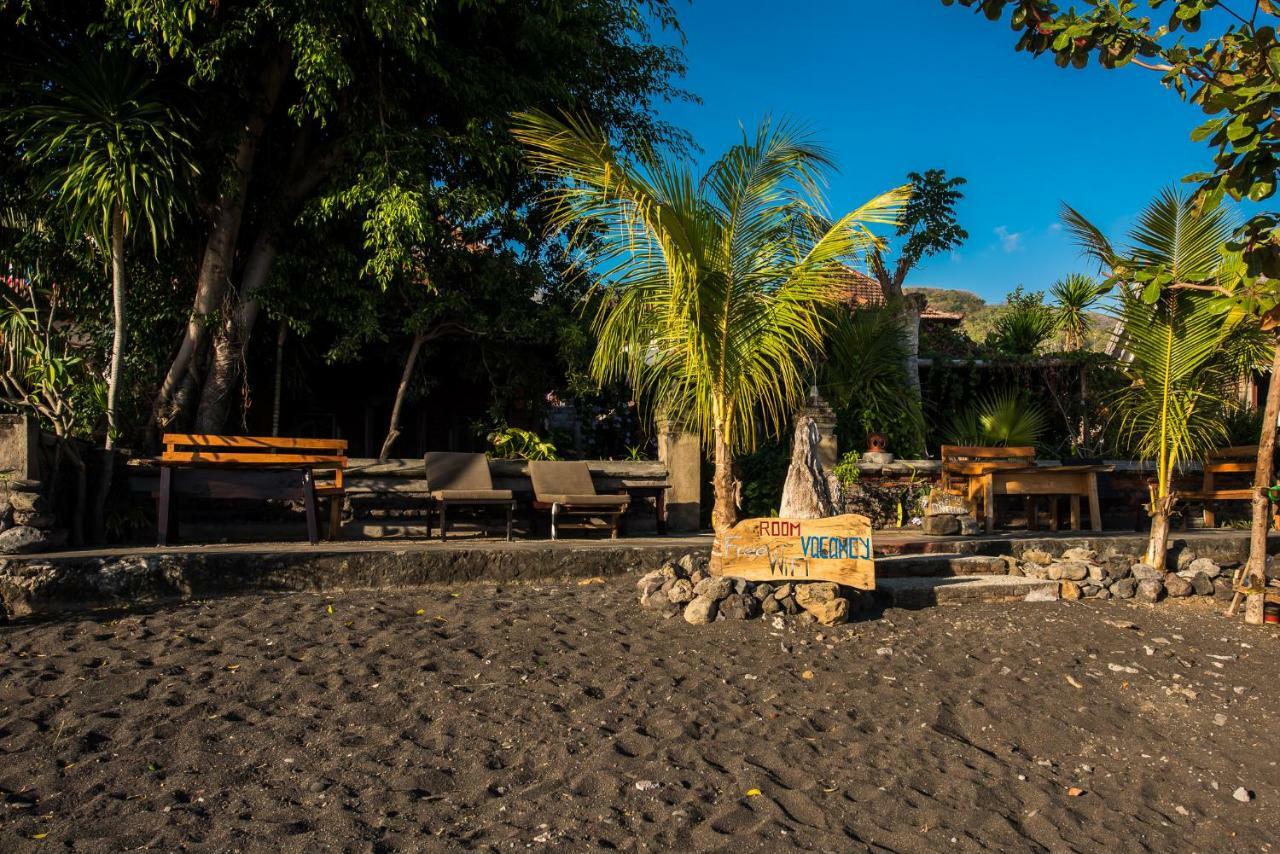 Bulih Beach Bungalows Amed  Exterior photo